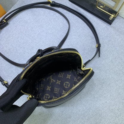 Louis Vuitton Alma Backpack Epi Leather Black 20Cm M25103