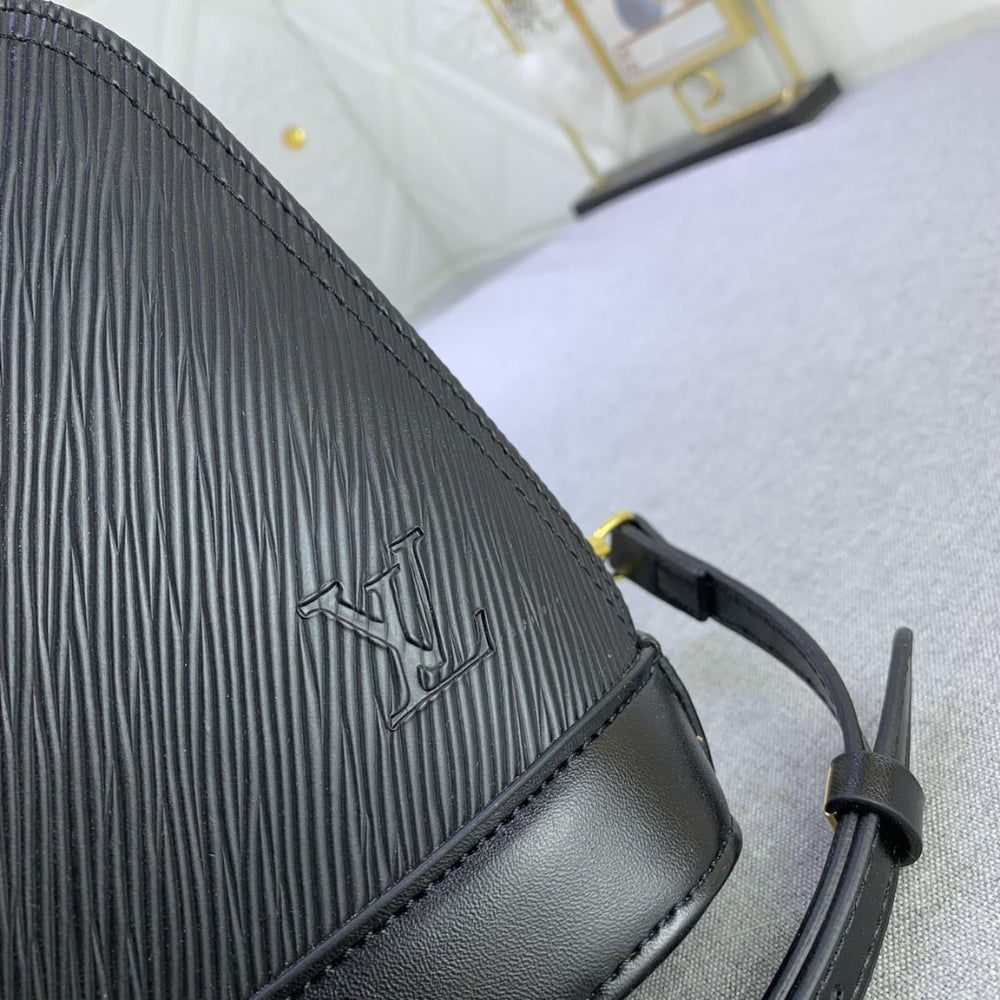 Louis Vuitton Alma Backpack Epi Leather Black 20Cm M25103