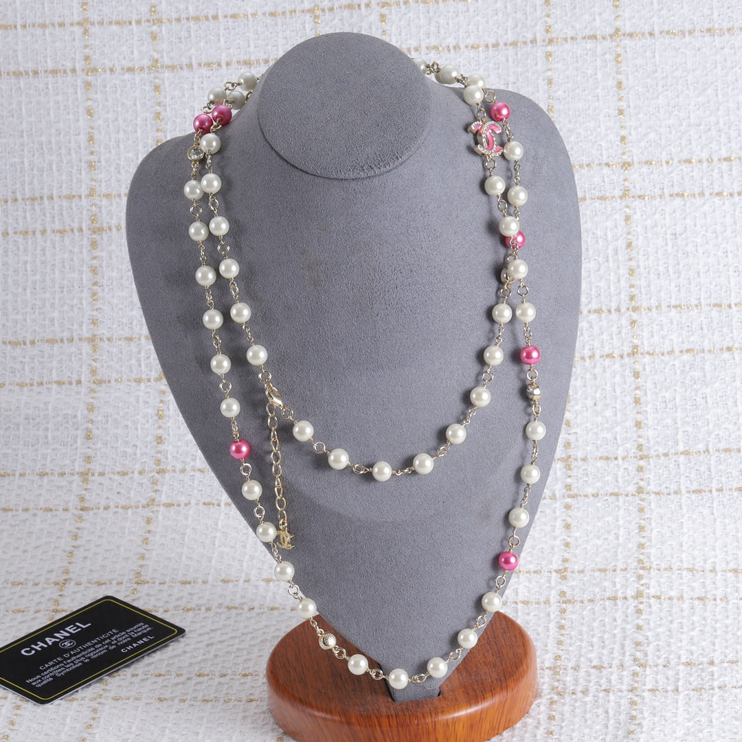 EN – Lux Chanel Necklaces 003