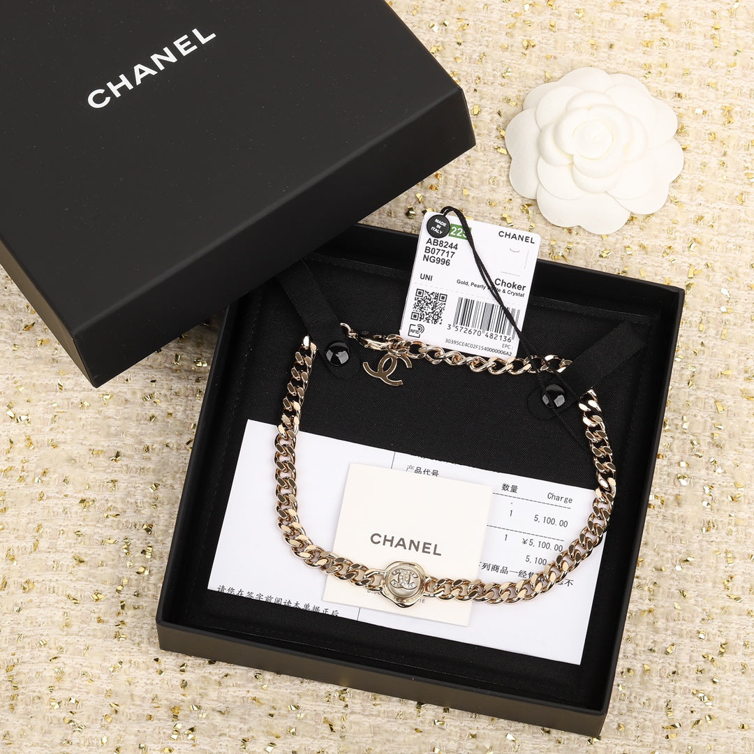 EN – Lux Chanel Necklaces 044