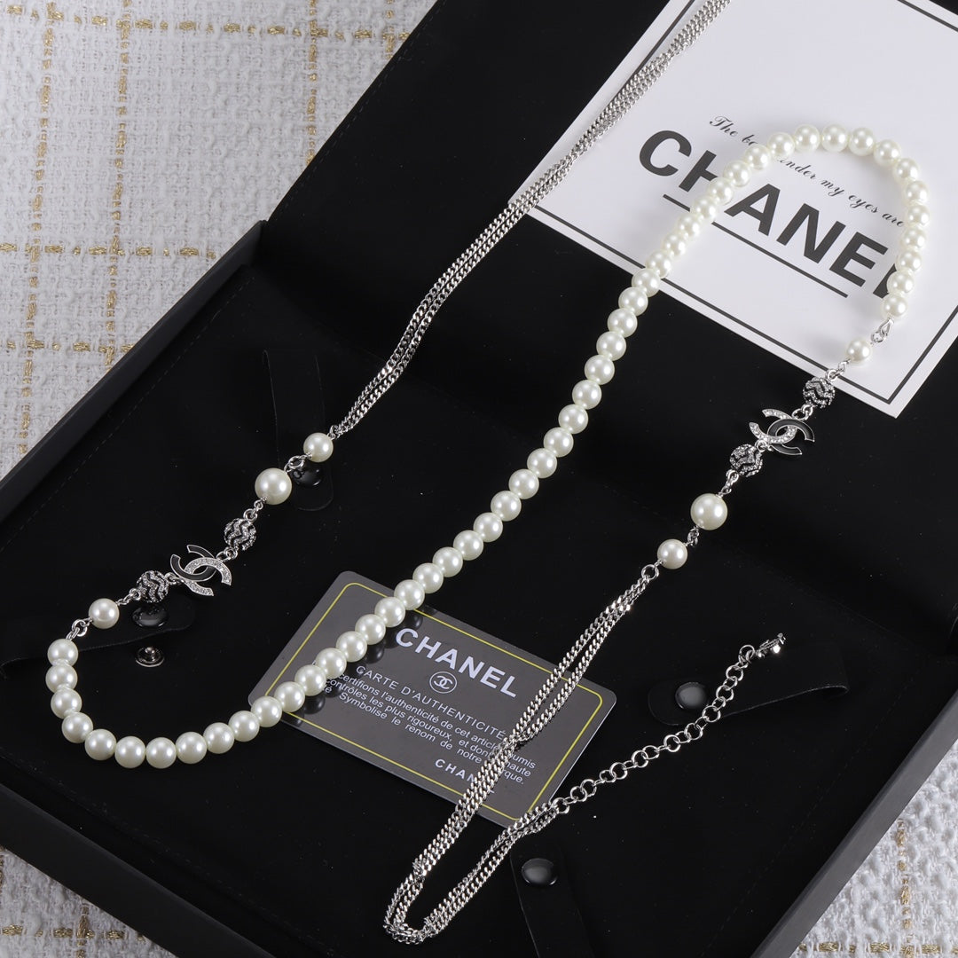 EN – Lux Chanel Necklaces 010