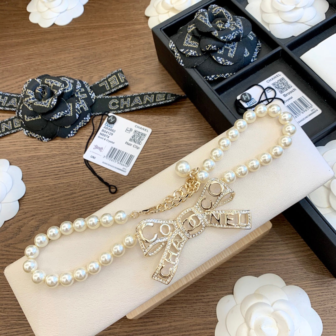 EN – Lux Chanel Necklaces 038