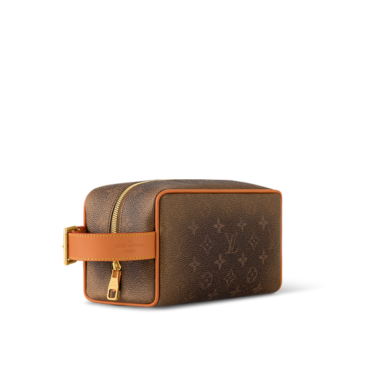 Louis Vuitton M11765 Locker Dopp Kit
