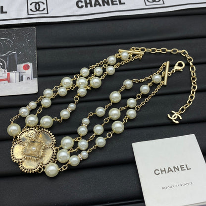 EN – Lux Chanel Necklaces 002