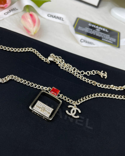 EN – Lux Chanel Necklaces 004