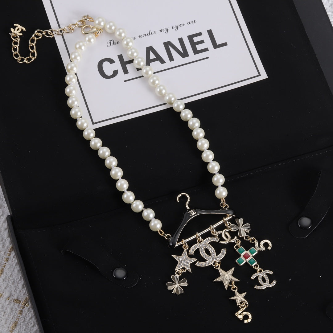 EN – Lux Chanel Necklaces 008