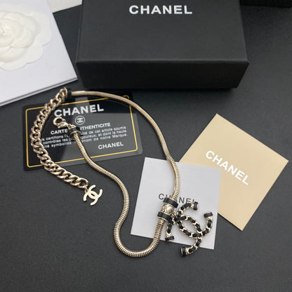 EN – Lux Chanel Necklaces 022