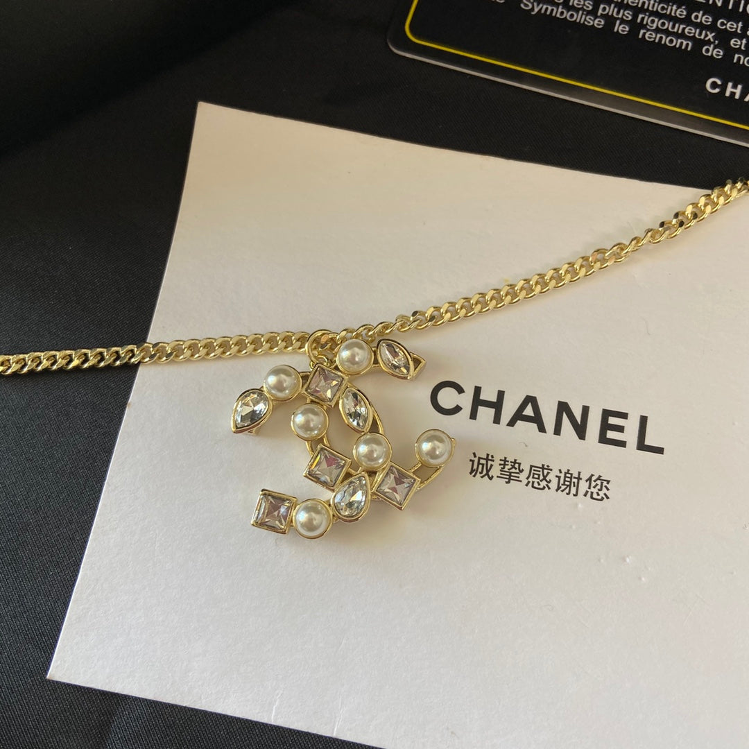 EN – Lux Chanel Necklaces 035