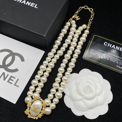 EN – Lux Chanel Necklaces 037