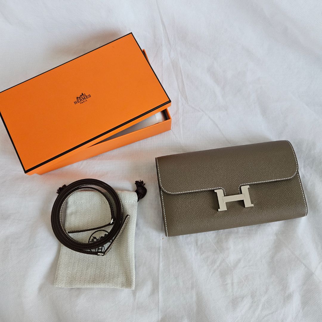 Hermès Constance to go wallet