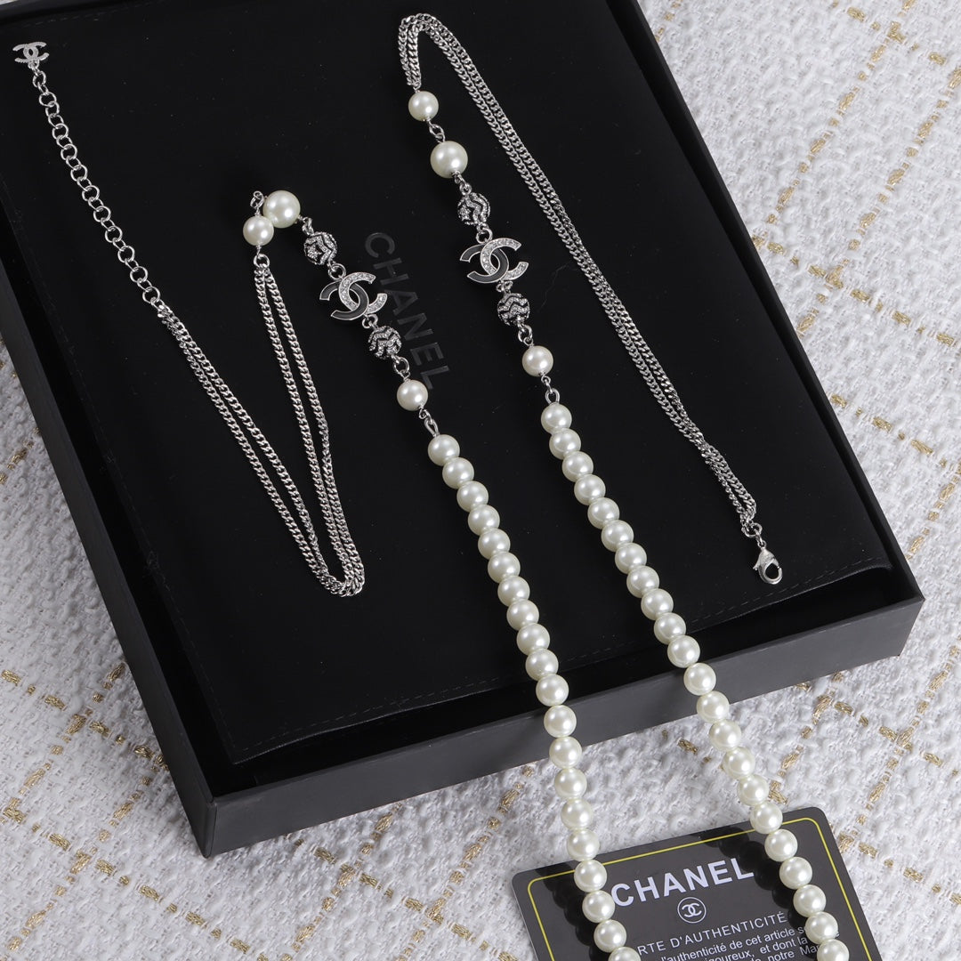 EN – Lux Chanel Necklaces 010