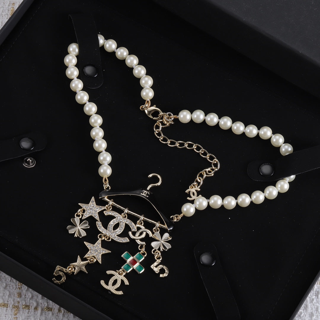 EN – Lux Chanel Necklaces 008