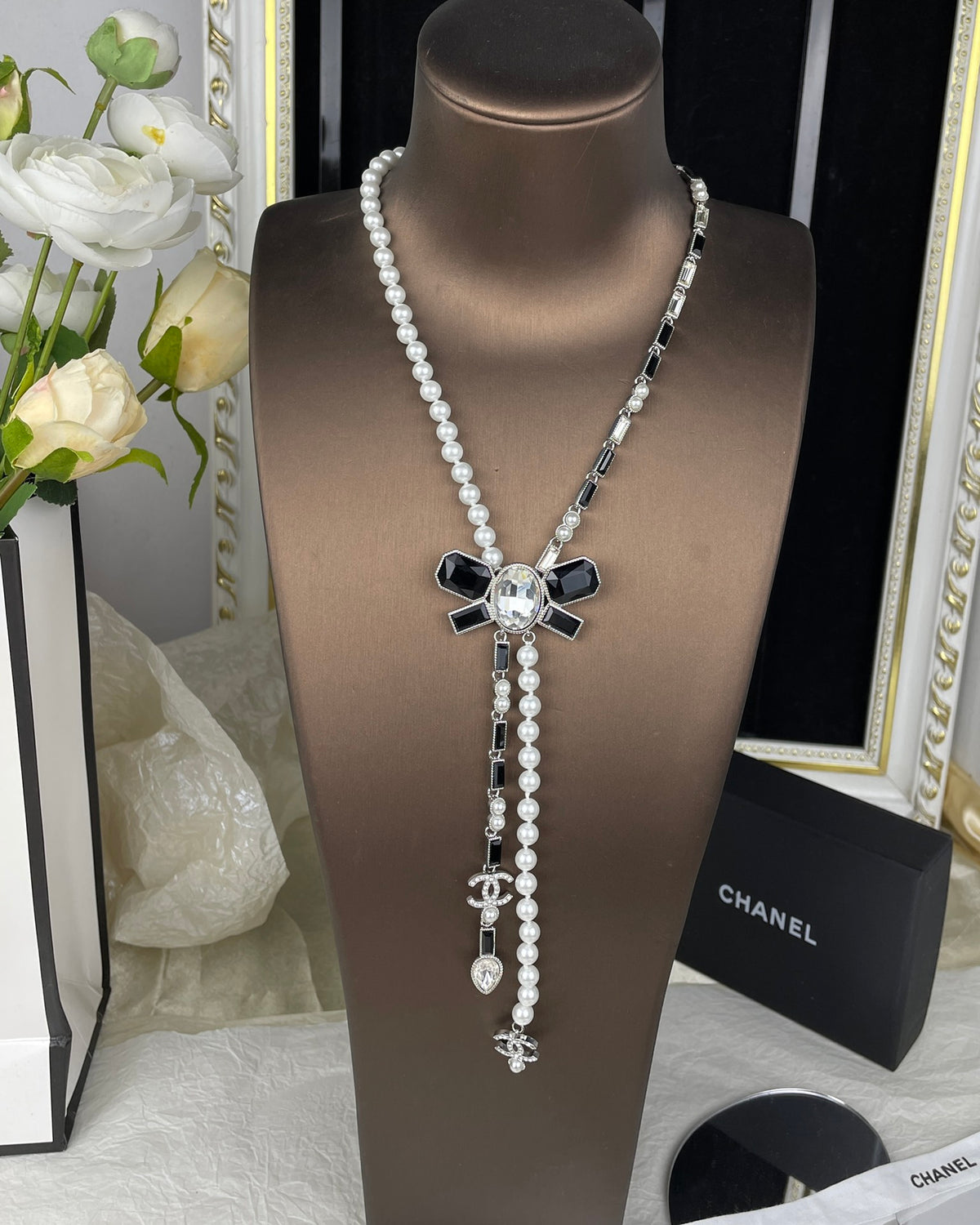 EN – Lux Chanel Necklaces 009