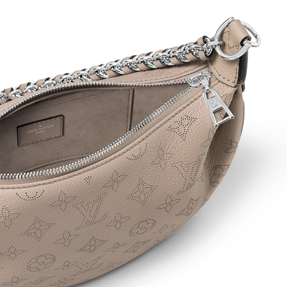 Louis Vuitton M22820 Baia PM