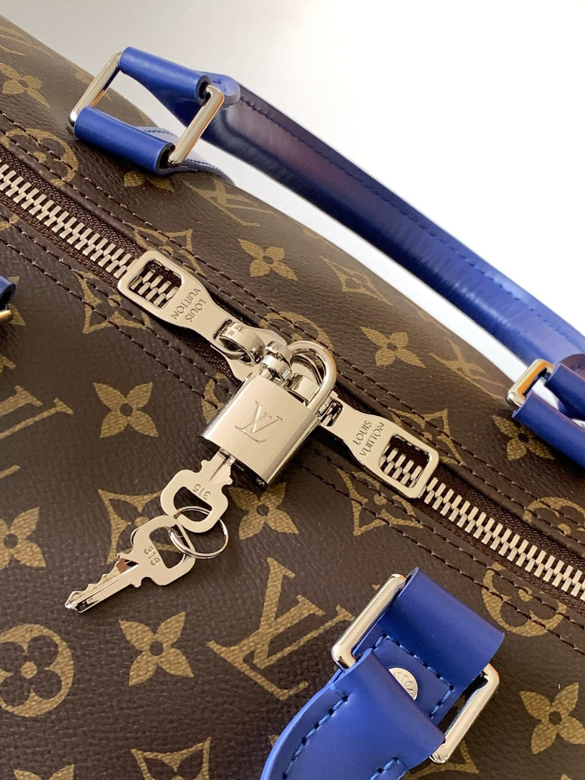 Louis Vuitton M46772 Keepall Bandoulière 50