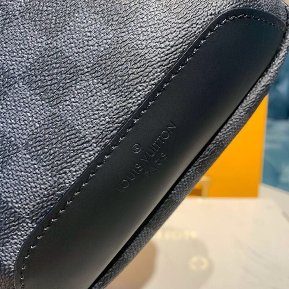 Louis Vuitton Avenue Sling Bag Damier Graphite Canvas 31cm LV N41719