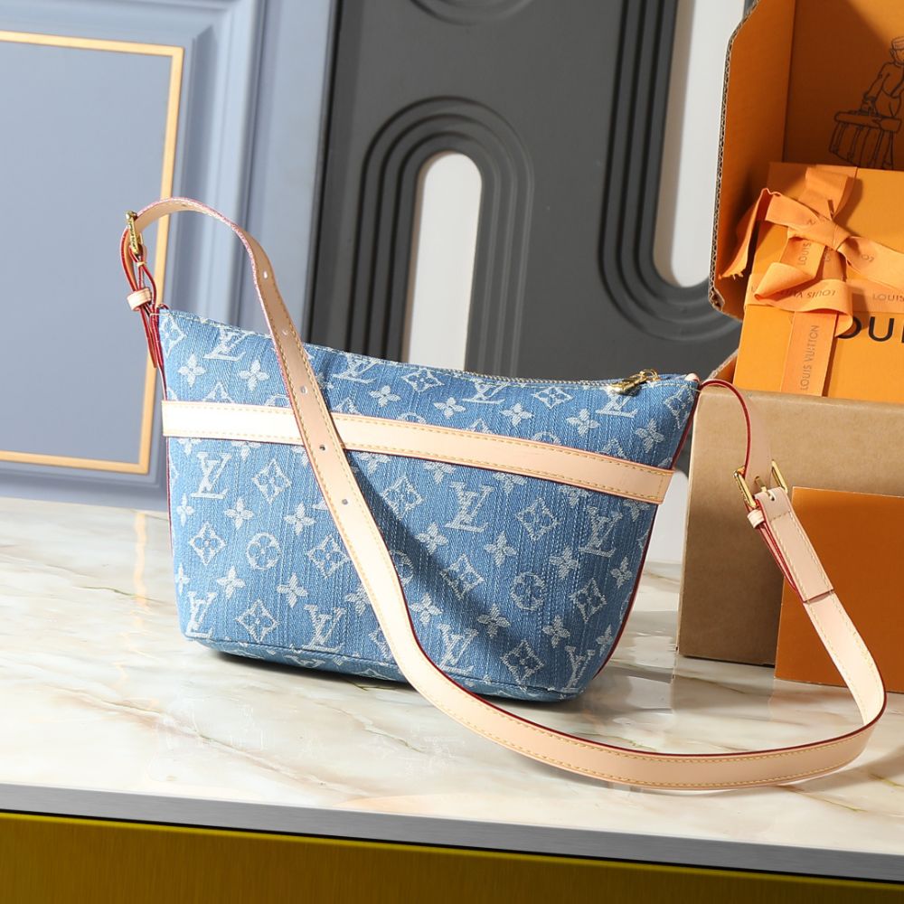 Louis Vuitton Cruiser Toiletry Bag Blue Denim 22Cm M27945