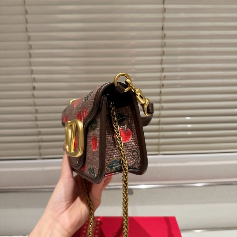 VALENTINO GARAVANI LOCÒ CHERRYFIC MOTIF SMALL SHOULDER BAG BROWN 20CM