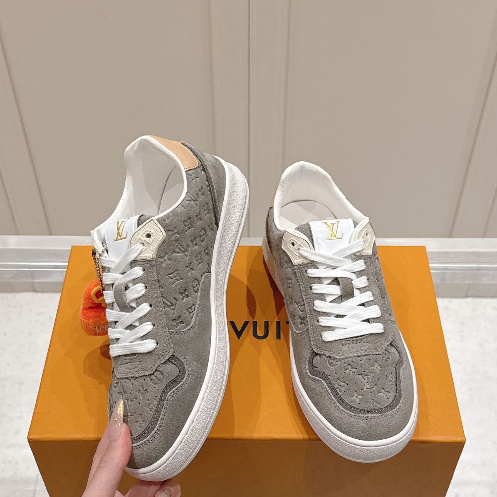 Louis Vuitton LV Stadium Sneaker Grey 1AGXQA