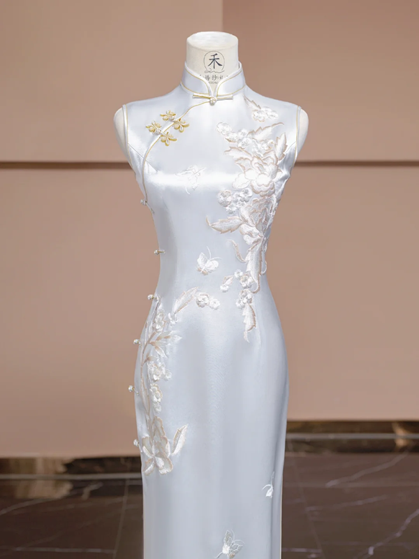 White Chinese-style cheongsam, fitted waist, long ball gown, bridal dress R8285