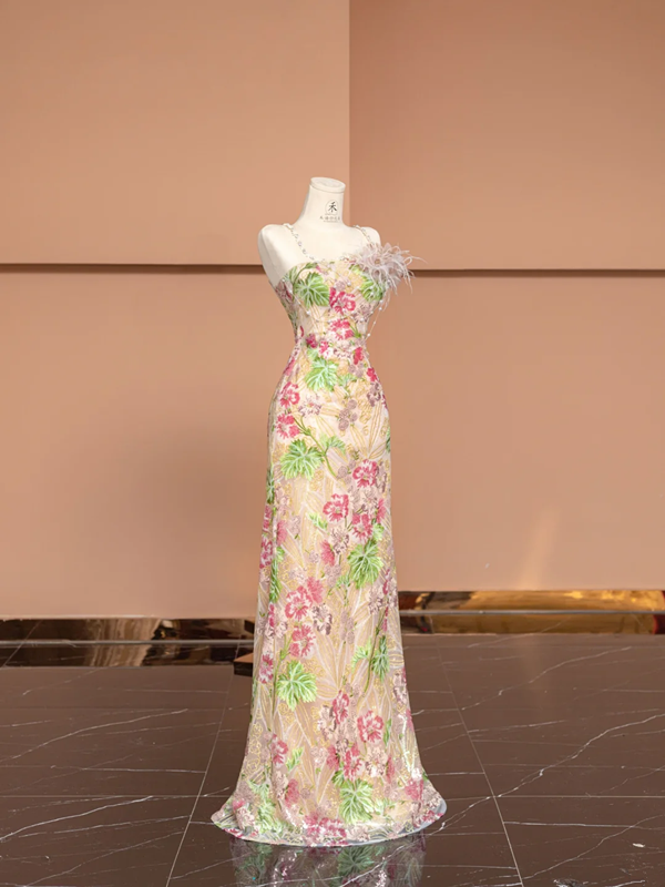 Apricot-colored delicate floral print halter-neck slim-fit elegant ball gown/bridal dress R8490