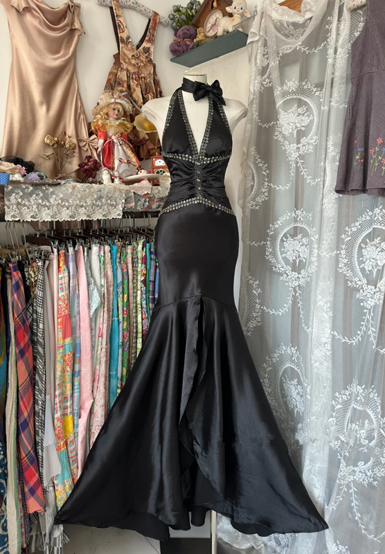 Black halter neck satin waist slim retro hip fishtail maxi ball gown R6216