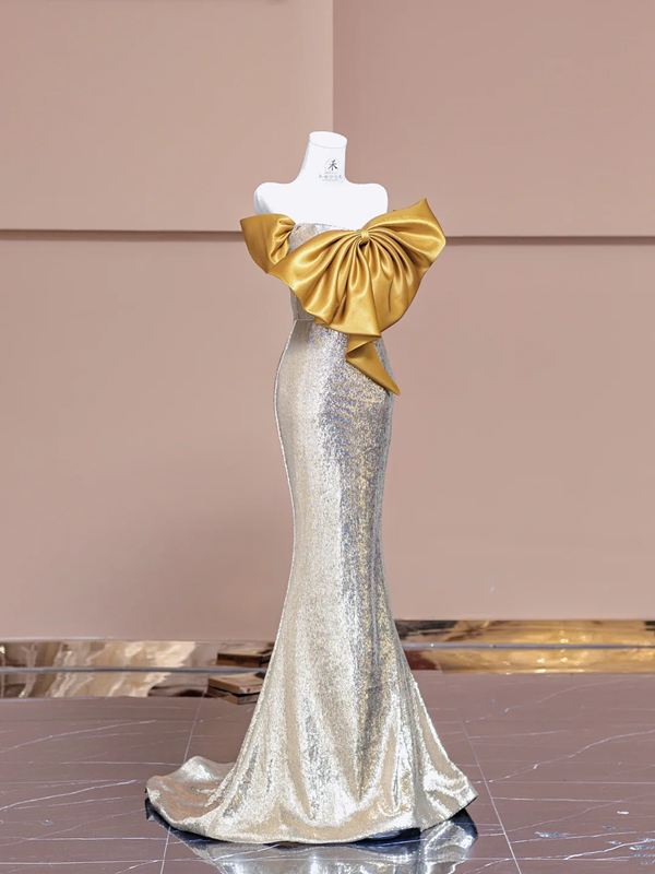 Gold bow neckline, silver sequined, fitted waist, bodycon long ball gown R8376