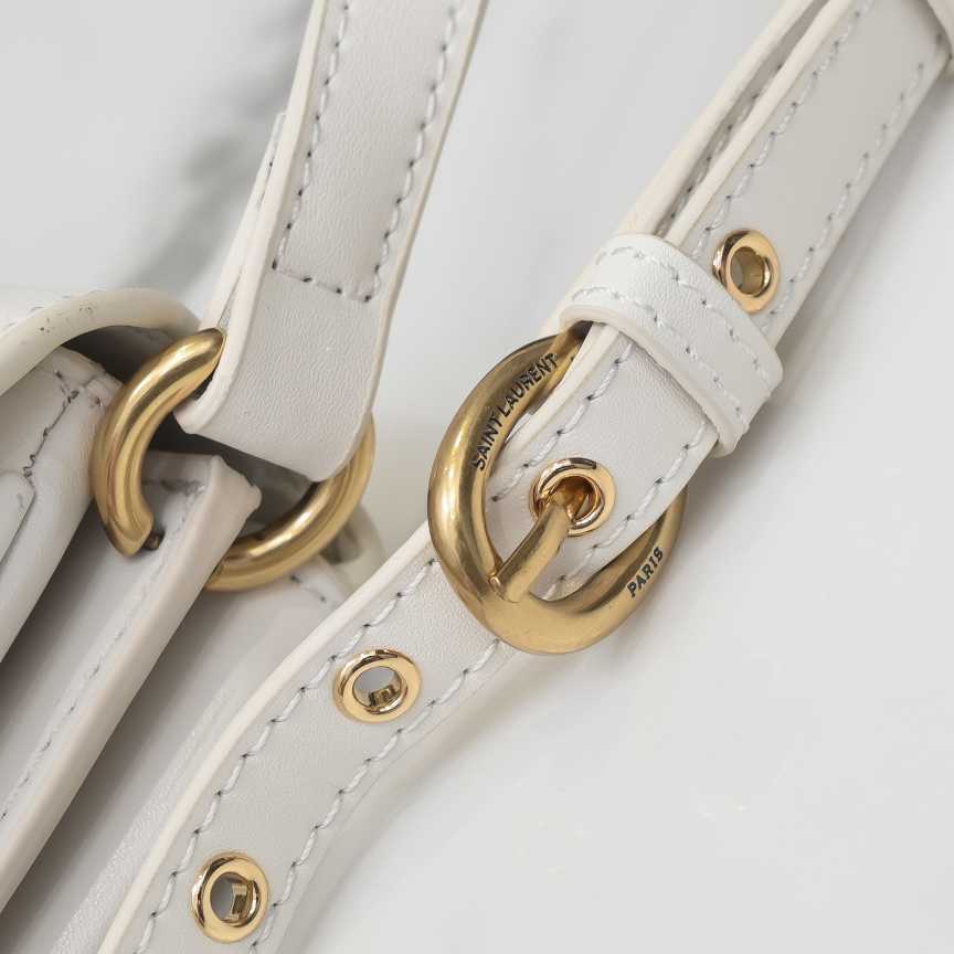 Saint Laurent Le Maillon Satchel Smooth Blanc Vintage 24Cm 6497952R20W9207