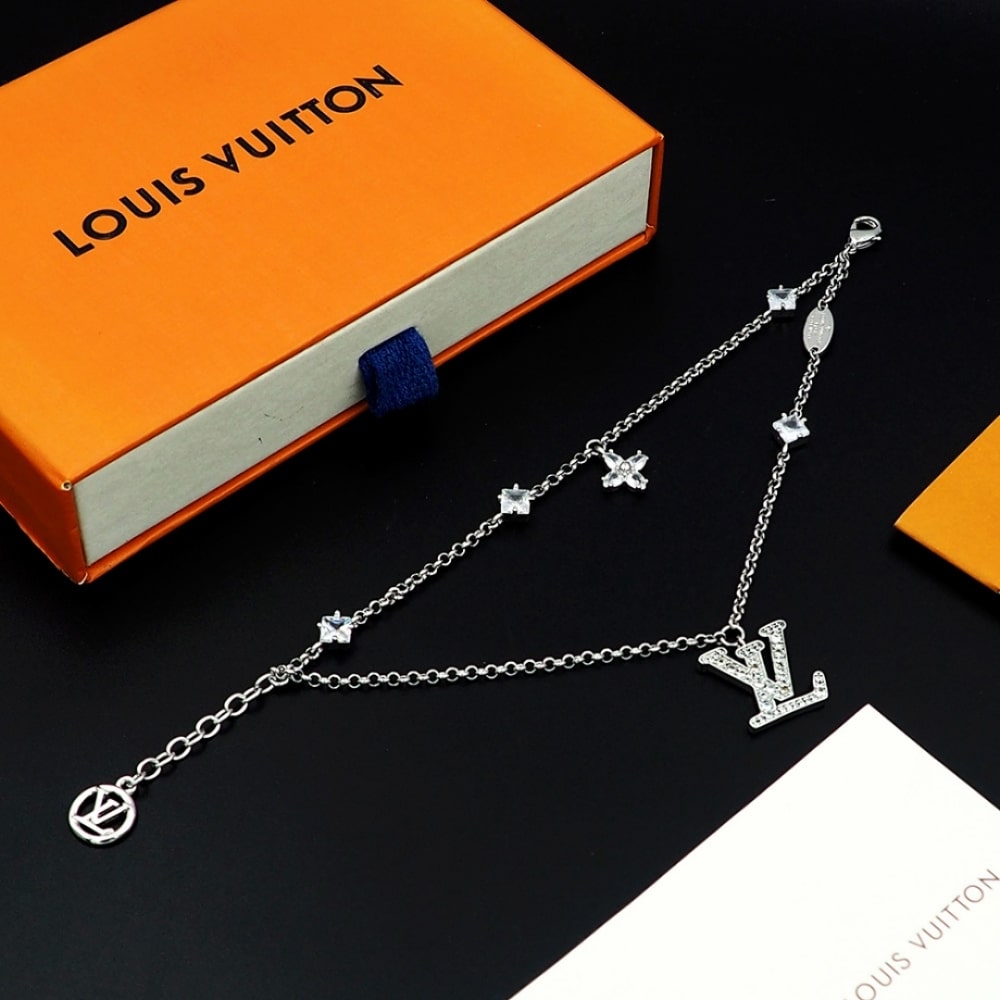 LOUIS VUITTON LADY LV BRACELET PALLADIUM M1378A