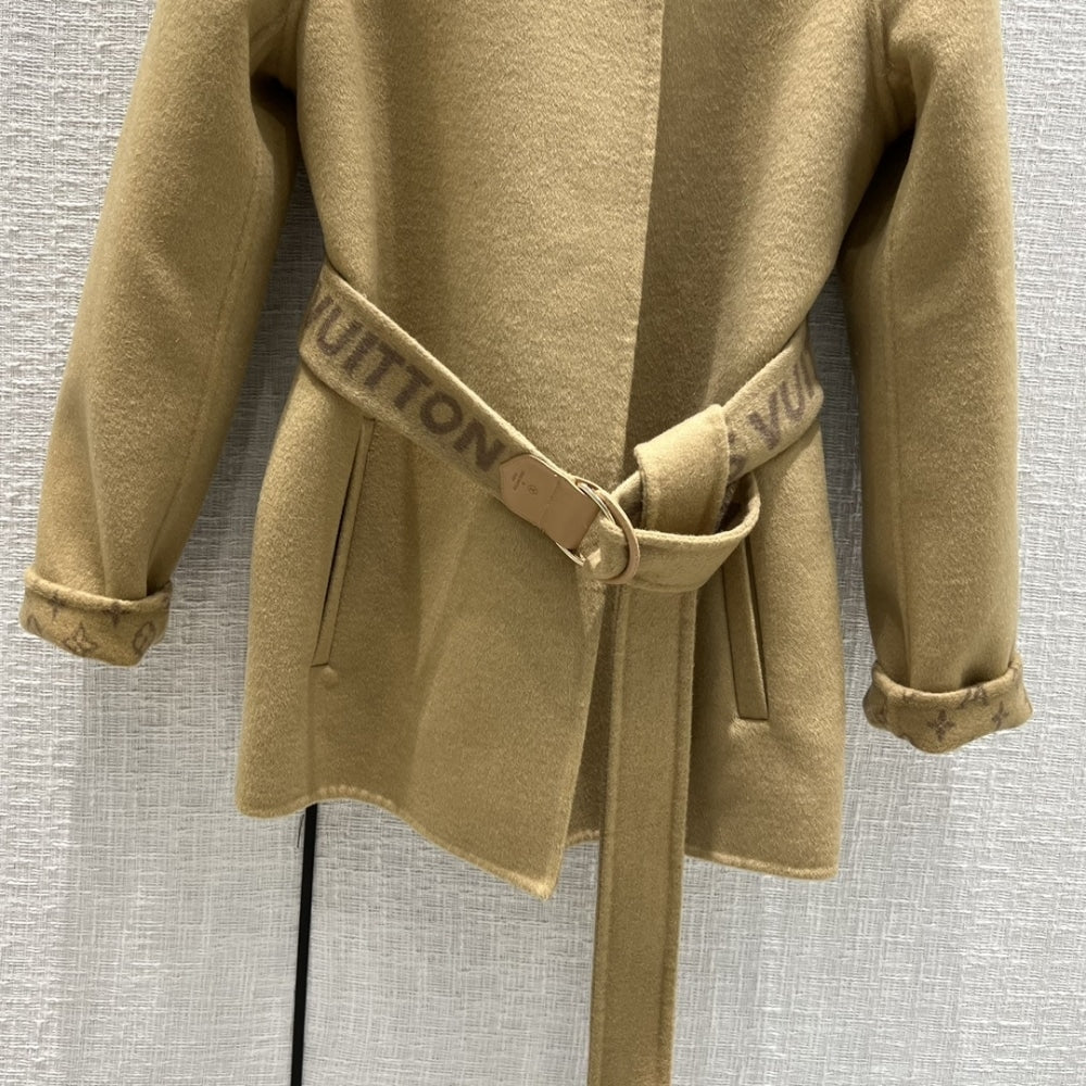 Louis Vuitton Signature Short Double Face Wrap Coat 1AA8T0