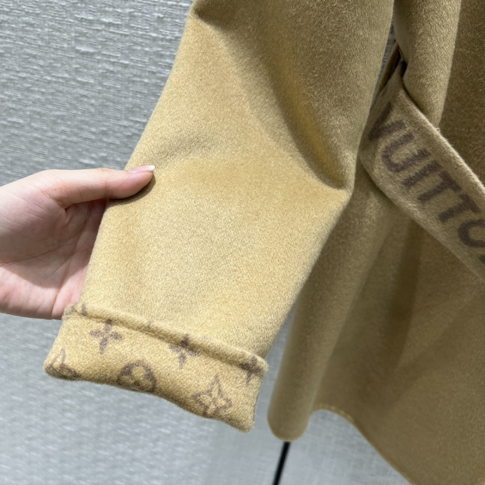 Louis Vuitton Signature Short Double Face Wrap Coat 1AA8T0