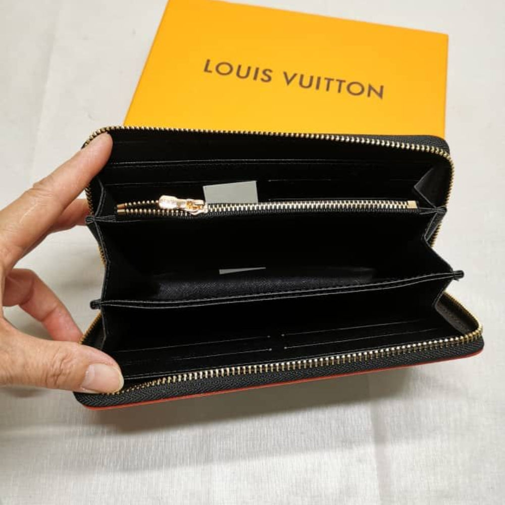 Louis Vuitton Zippy Multicolored 19Cm
