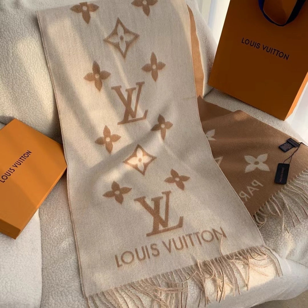Louis Vuitton Reykjavik Scarf Beige 180Cm M78123
