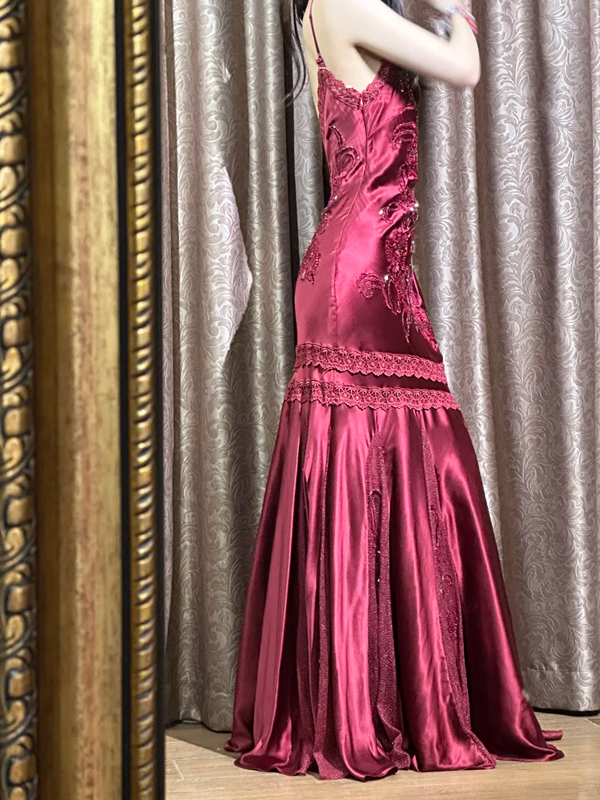 Purple-red halter-neck fitted satin long gown, elegant ball gown R8059