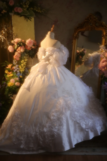 White off-the-shoulder retro elegant ball gown/bridal dress R7268