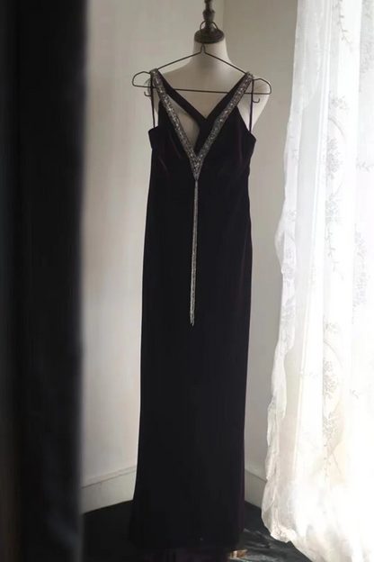 Deep purple halter-neck fitted bodycon long ball gown R6775