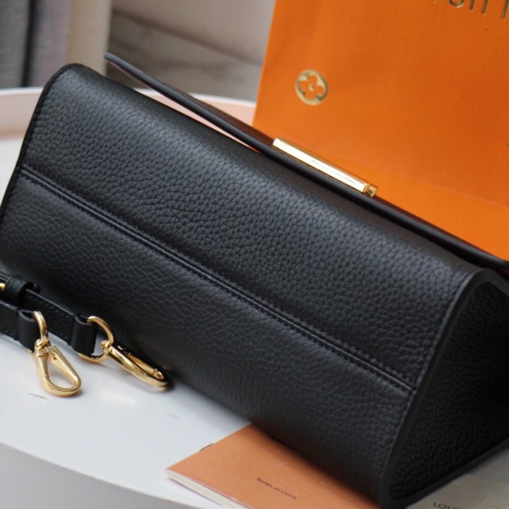 Louis Vuitton Twist One Handle PM Bag Black 25Cm M57093