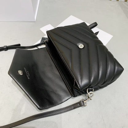 Saint Laurent Loulou Toy Strap Bag In Quilted Y Black 20Cm 678401DV7061000