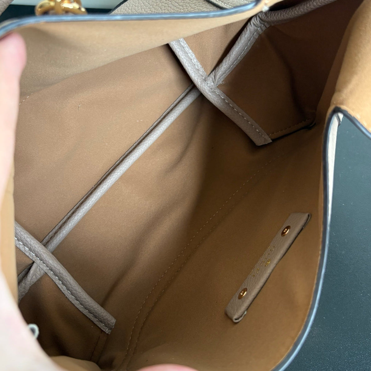 Gucci Softbit Maxi Medium Top Handle Bag Light Pink 27Cm