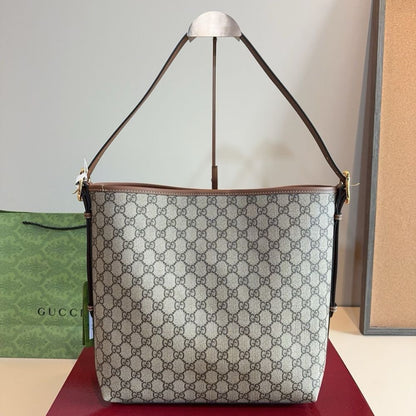Gucci GG Emblem Medium Bucket Bag Beige And Dark Brown Fabric 29Cm 815103 FAD6L 9758