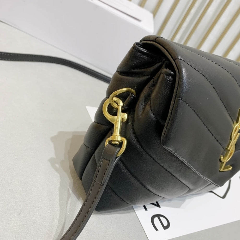 Saint Laurent Loulou Toy Strap Bag In Quilted Y Black With Bronze Toned Metal Hardware 20Cm 678401DV7071000