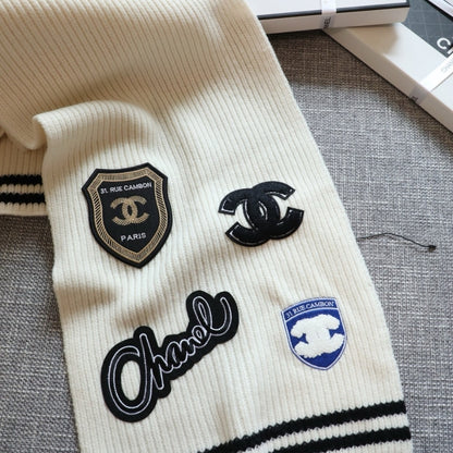 Chanel 24B Cashmere Knitted Badge Scarf White 180Cm