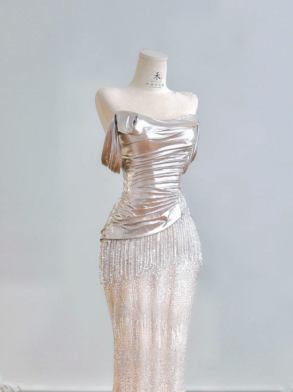 Silver off-the-shoulder fitted bodice, light pink bodycon long ball gown R8202