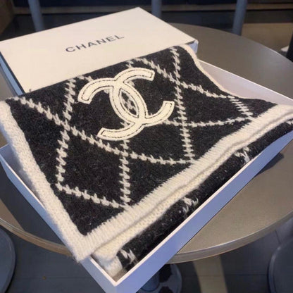 Chanel Cashmere Silk Quilted Cc Scarf Black White 195Cm