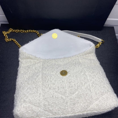 Saint Laurent Small Loulou Boucle Bag White 23Cm