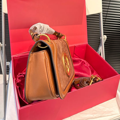 Gucci Blondie Small Shoulder Bag Light Brown 26Cm 815715 CAAAU 2808