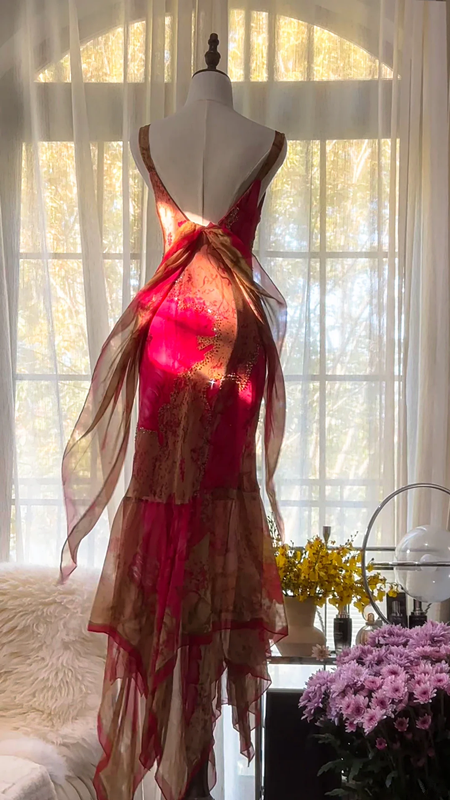 Pink retro color-blocked halter-neck fitted long ball gown R7733