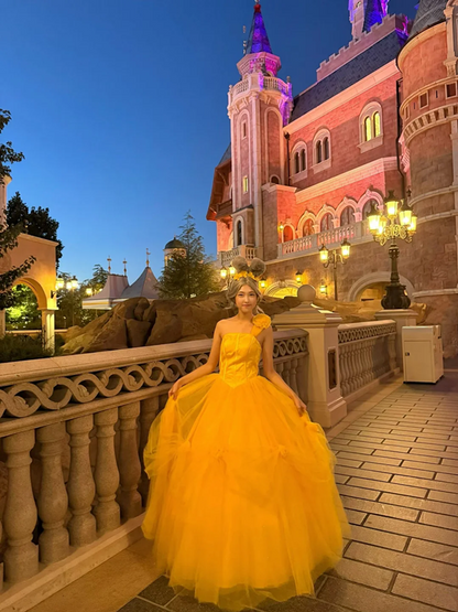 Yellow one-shoulder fitted waist long ball gown/bridal dress R8560
