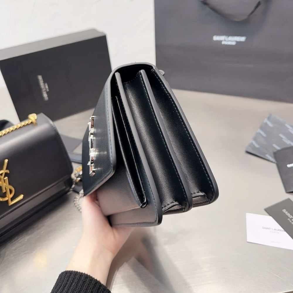 Saint Laurent Sunset Medium Chain Bag In Smooth Black With Silver Hardware 22Cm 442906D420N1000