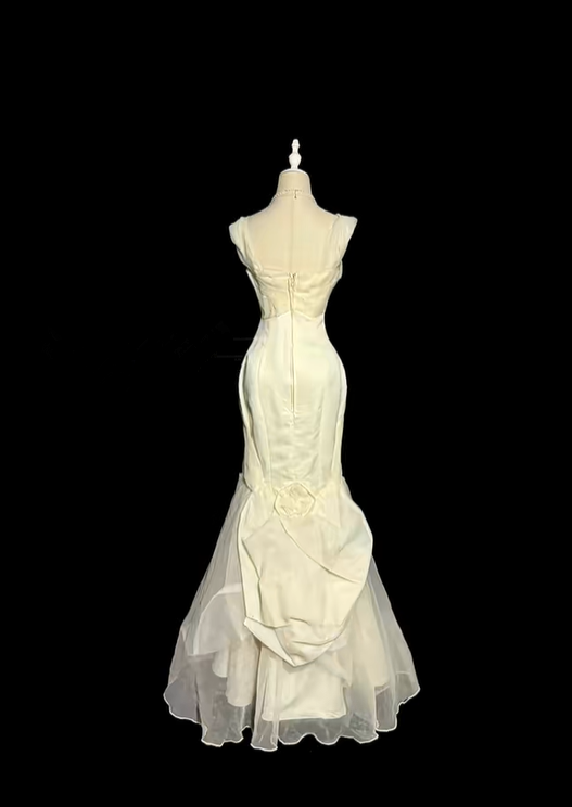 Off-white halter-neck fitted bodycon sexy ball gown R8108